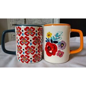 Pioneer Woman Ceramic Floral Salt &‎ Pepper Shakers- Flea Market Range top